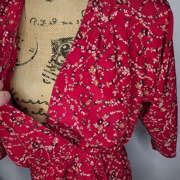 Vintage 80s Red Dainty Floral Cottagecore Deep V-Neck Midi Dress - Picture 5 of 16